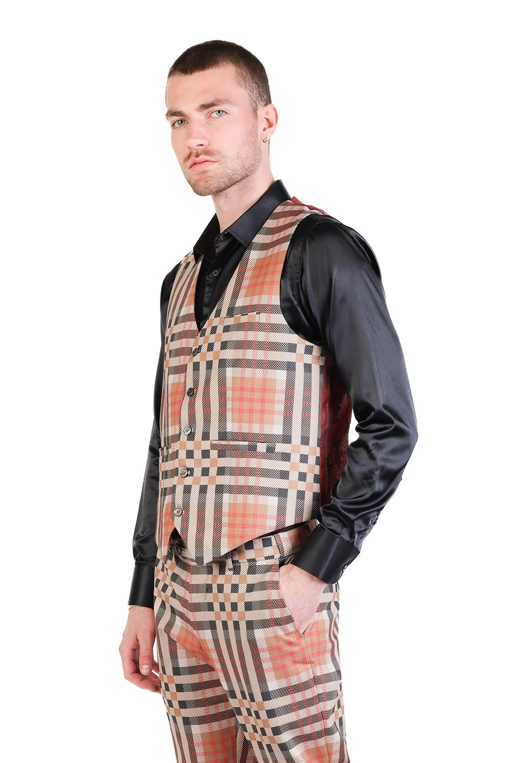 Grip Spot Vest - Image 9