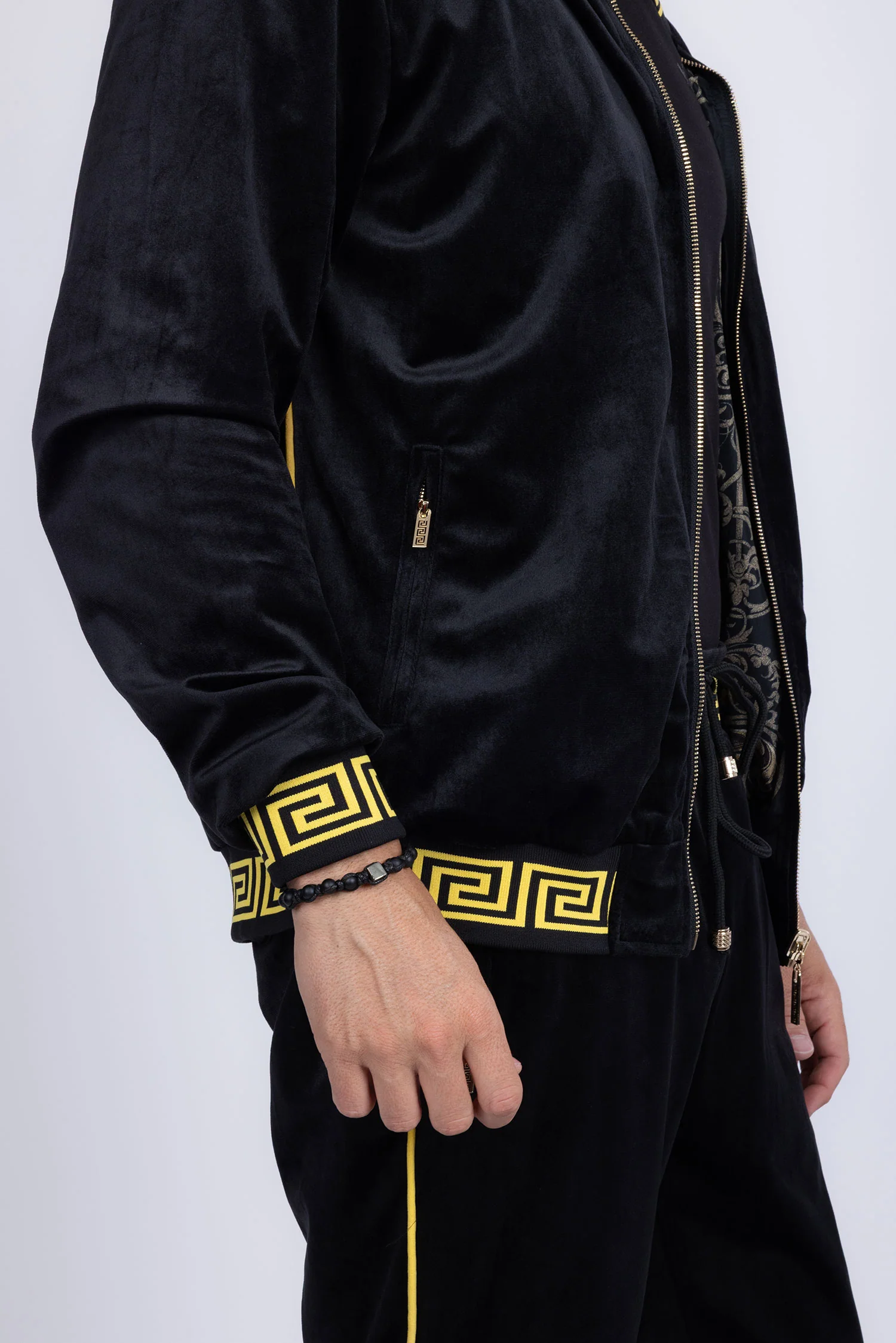 Transpose Tracksuit - Image 17
